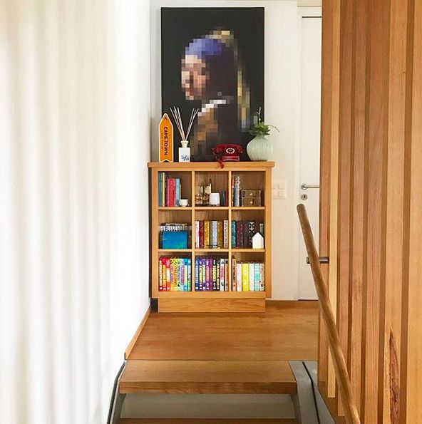 Hunenberg House – The Landing